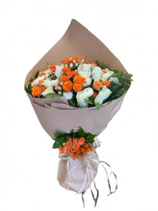 Slyvia Bouquet - Çardak Gülleri Şakayık ve Beyaz Güller